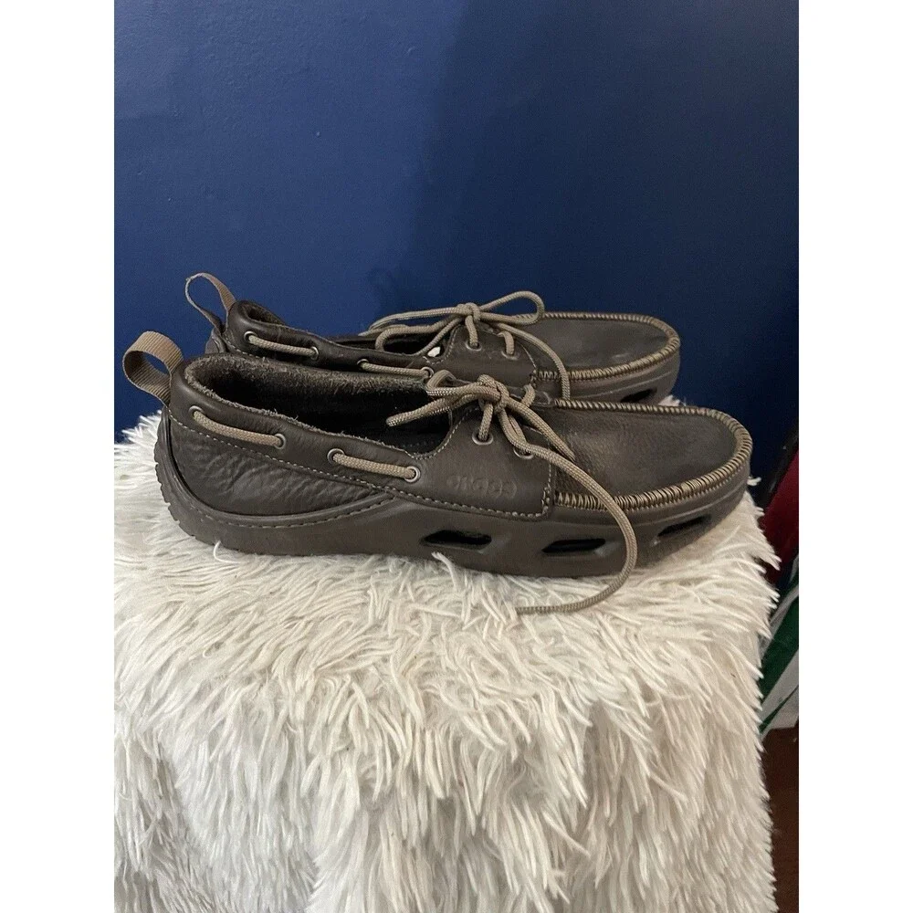 Crocs Mens Top Sider Dark Brown, Light Brown Accents  Size 8